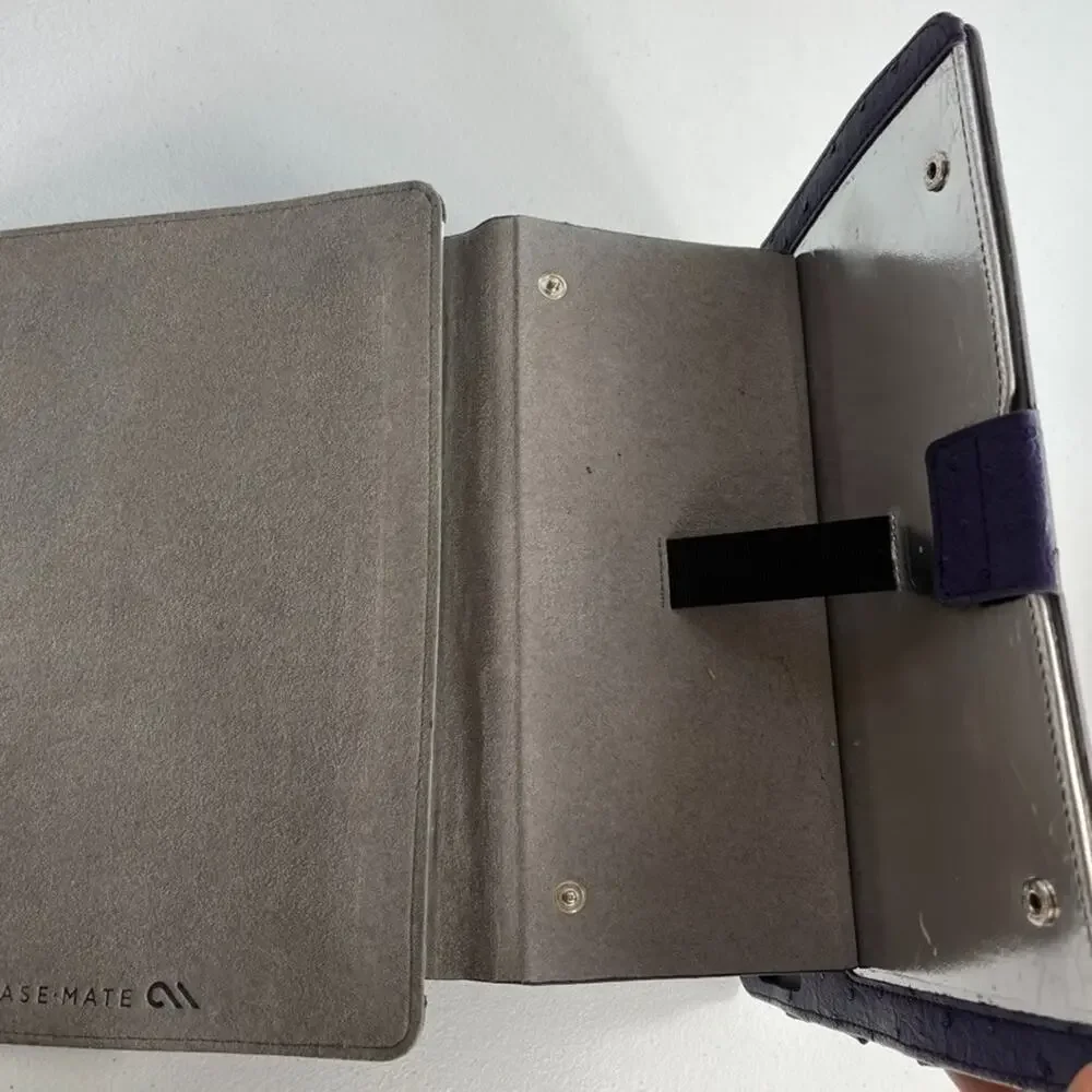CaseMate Ipad Case Purple Ostrich Leather Snap Closure 7.5